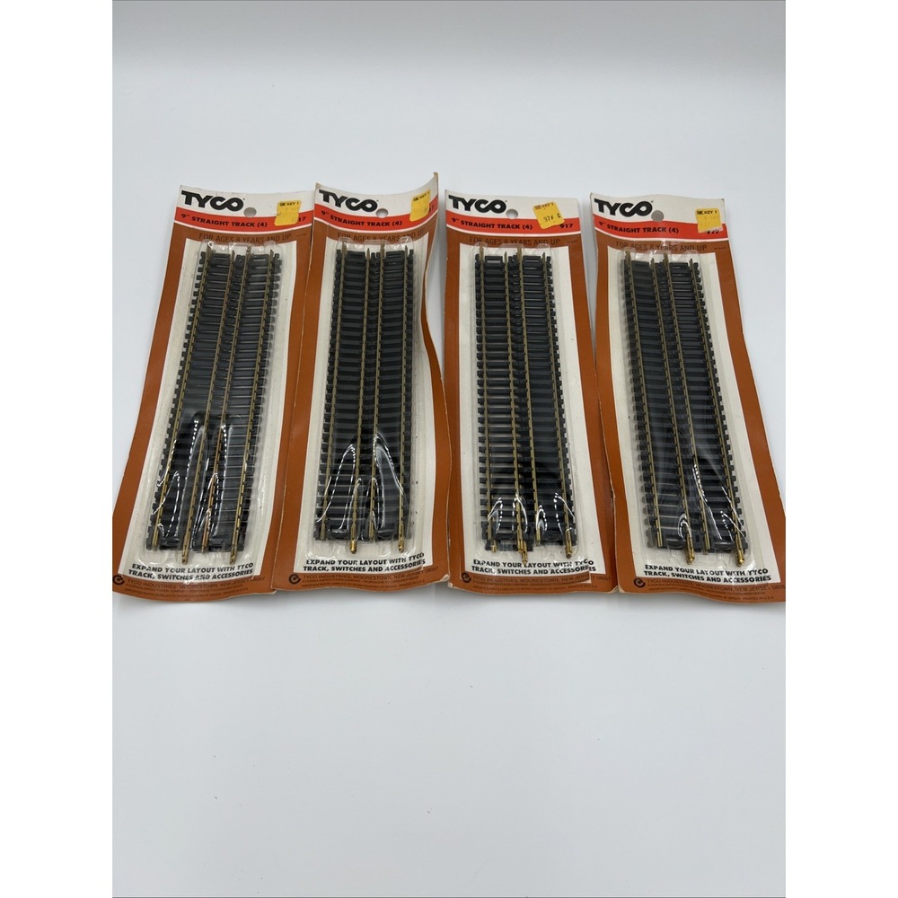 TYCO 9 Inch Straight Track 4 pieces HO Scale Model Train Set Nos 912221